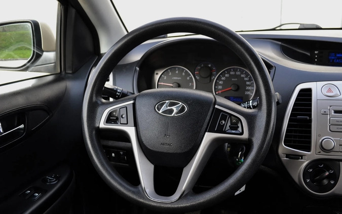 Hyundai i20 cena 14999 przebieg: 150000, rok produkcji 2010 z Gdańsk małe 781